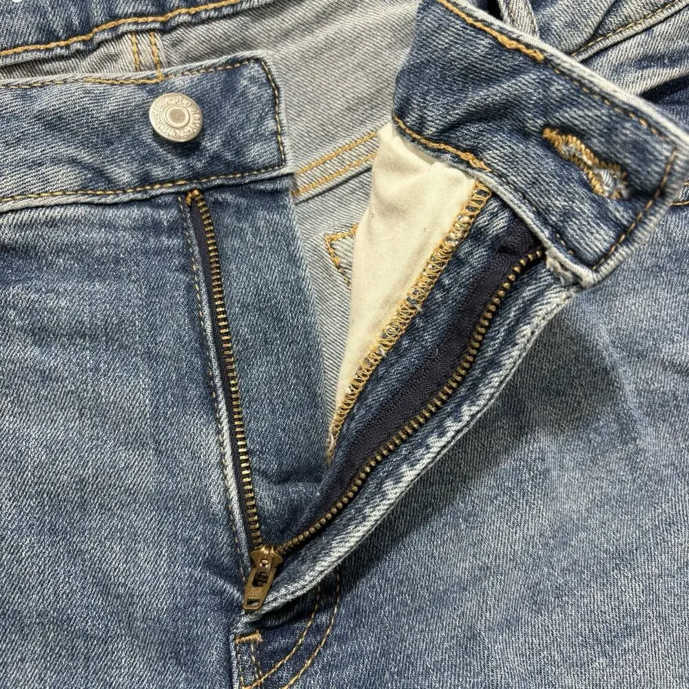 Old Navy Women's 20 High Rise Curvy O.G. Straight Ripped Blue Jeans (40x28) - Picture 6 of 13